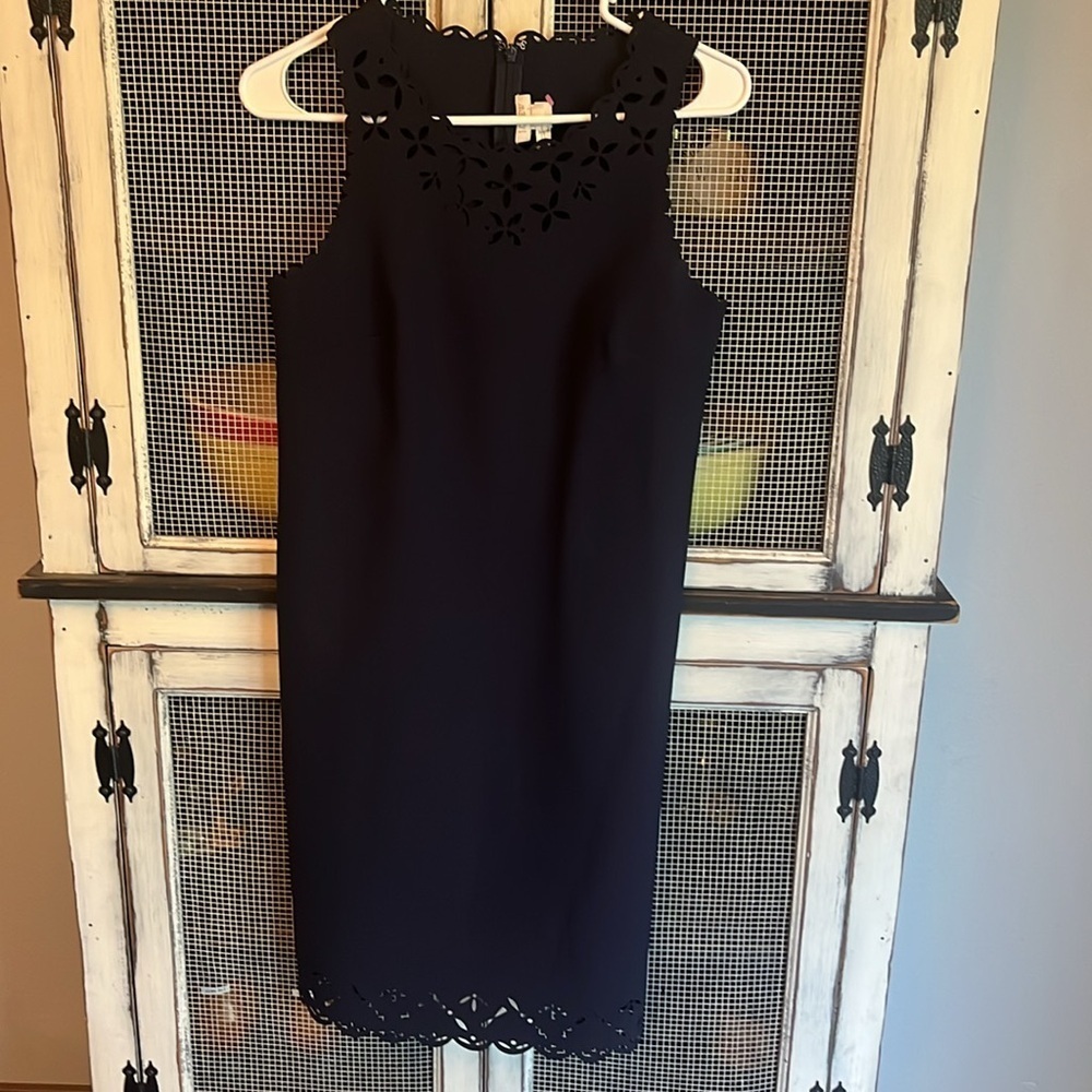 J. Crew Women’s Navy Laser-Cut Floral Scalloped Sheath Office Old Money Dress - Picture 3 of 10